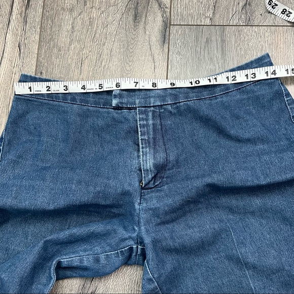 Y2K Guess Bell Bottom/Flare Jeans - Picture 6 of 12